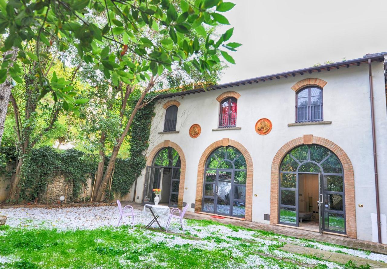 Scuderie Il Magnifico Apartamento Florença Exterior foto