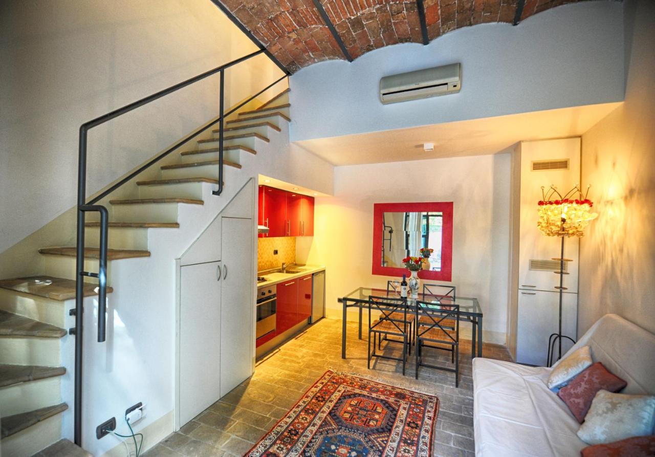 Scuderie Il Magnifico Apartamento Florença Exterior foto